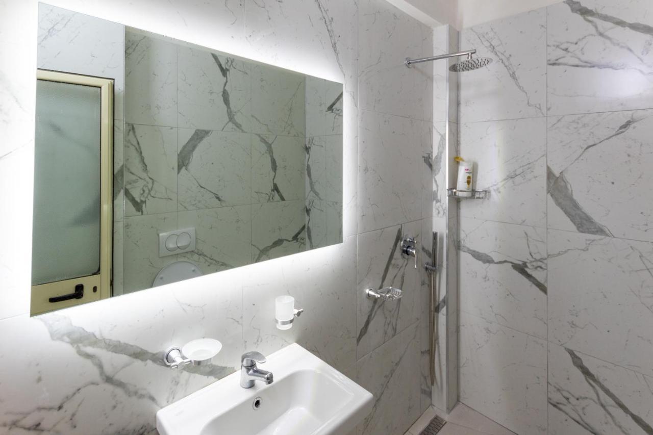 Comfortable Apartment Next To The Beach Durrës Exteriör bild