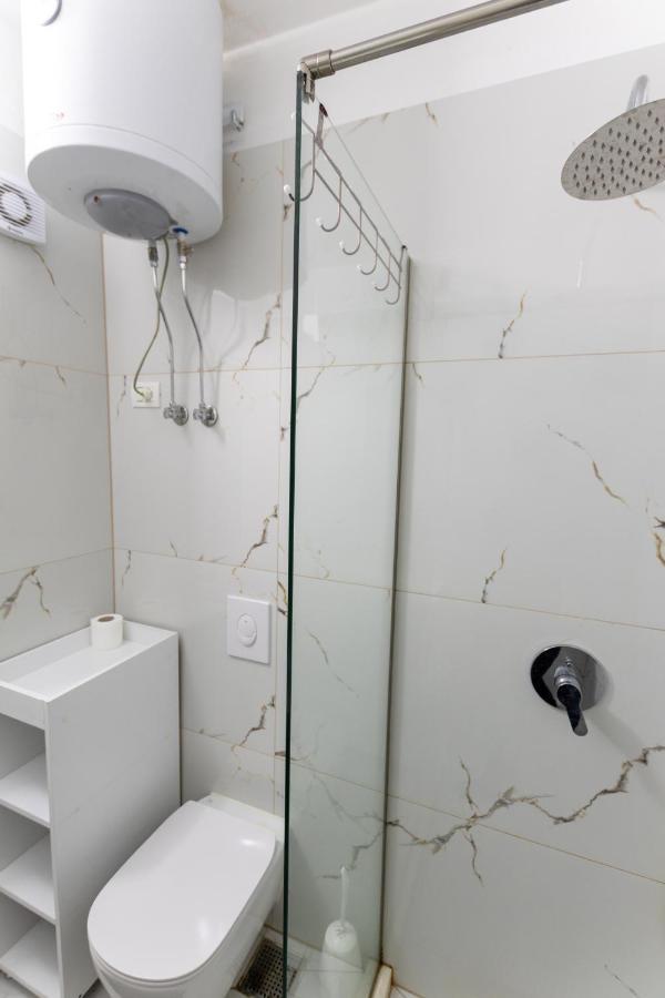 Comfortable Apartment Next To The Beach Durrës Exteriör bild