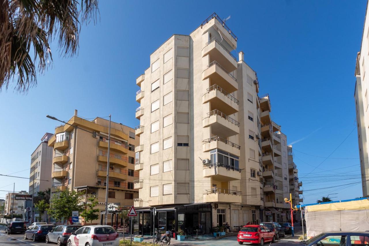 Comfortable Apartment Next To The Beach Durrës Exteriör bild