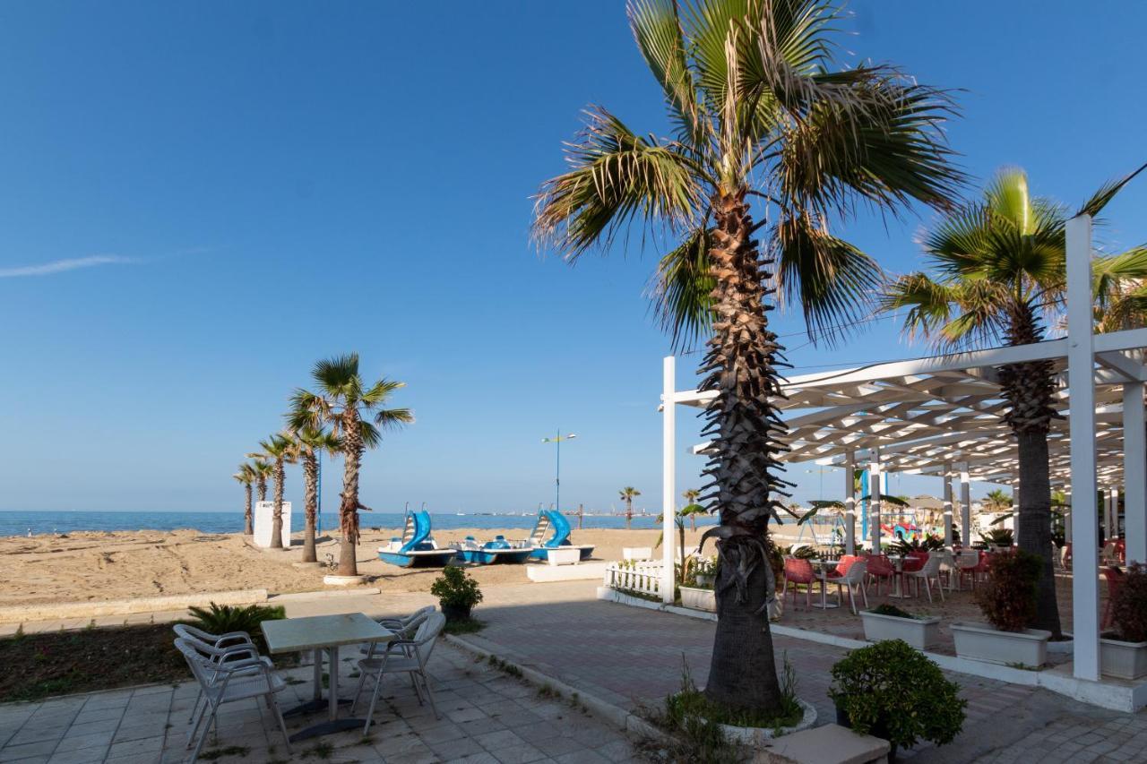Comfortable Apartment Next To The Beach Durrës Exteriör bild